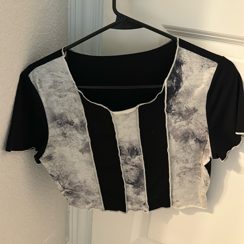 black and white dual top